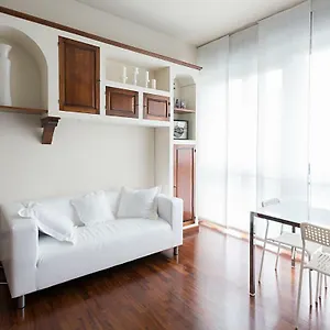 https://studio-downtown-fantastic-area.italymilanhotels.net